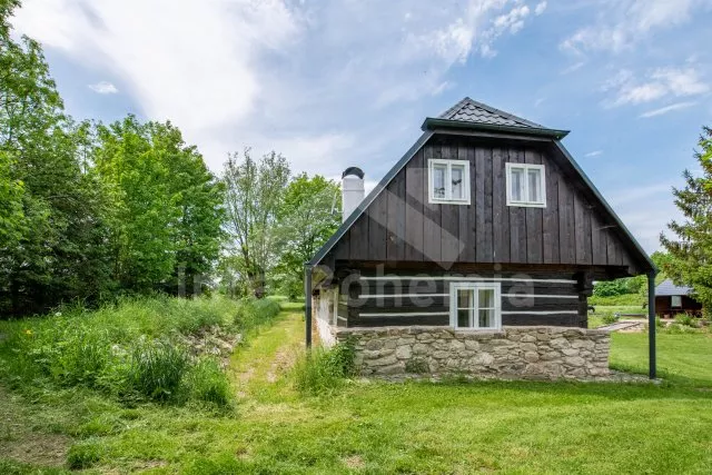 Roubenka Orlík - Chřešťovice JC 0541