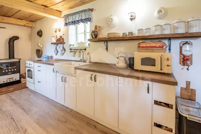 Roubenka Orlík - Chřešťovice JC 0541