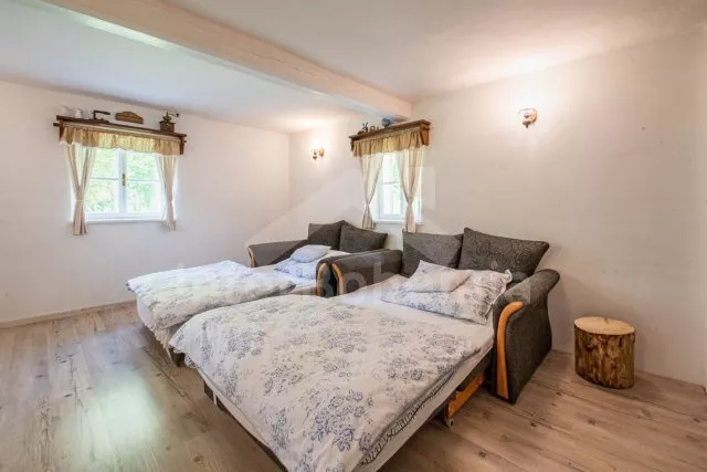 Roubenka Orlík - Chřešťovice JC 0541