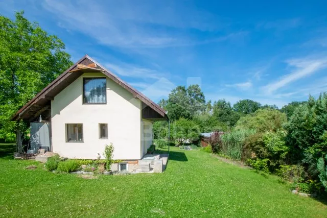 Chata České Budějovice a okolí - Ledenice JC 0516