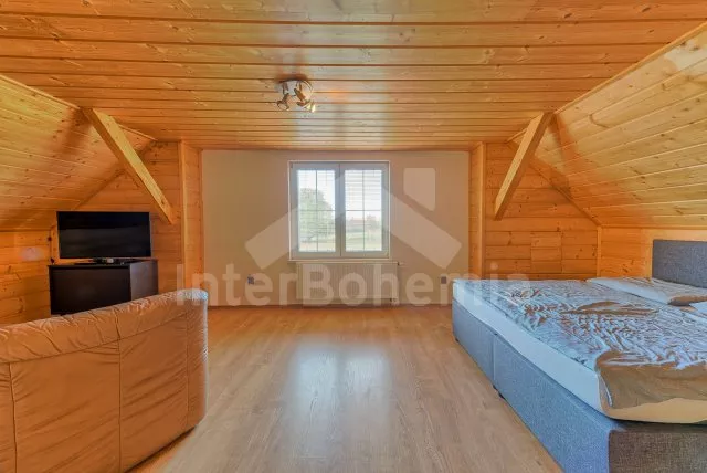 Chalupa Český Krumlov a okolí - Slavkov JC 0474