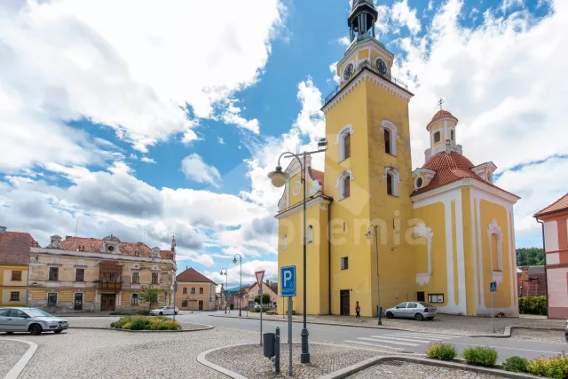 Kostel Zvěstování Panny Marie Vlachovo Březí
