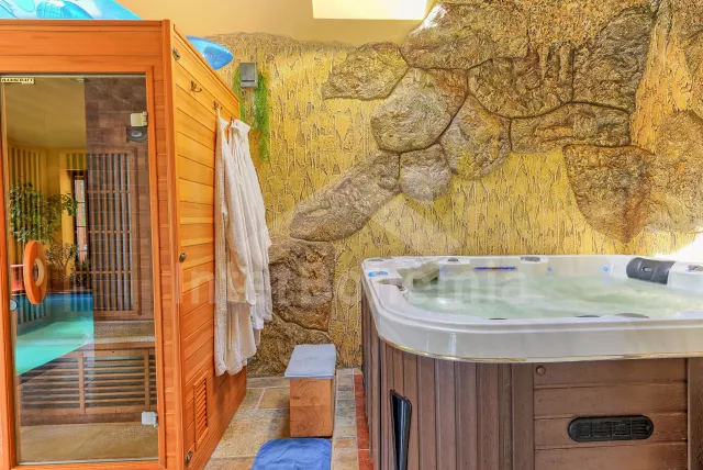 Chata Písek a okolí - Kukle (Tálín) JC 0476