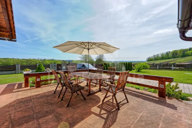 Chata Písek a okolí - Kukle (Tálín) JC 0476