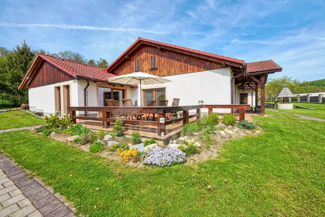 Chata Písek a okolí - Kukle (Tálín) JC 0476