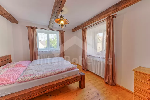 Chalupa Třeboňsko - Přeseka (Třeboň) JC 0538