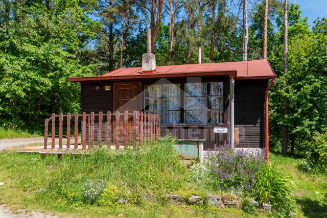 Chalet Slapy Dam OP 0148