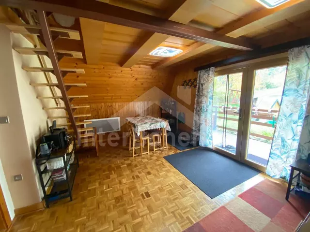 Chata Olomouc a okolí - Vysoká JM 0133