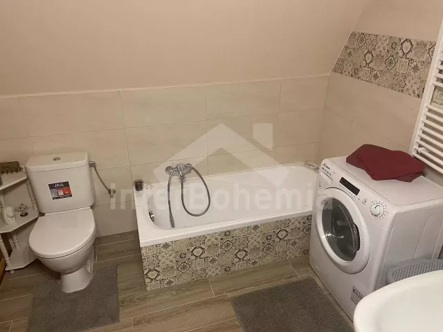 Chata Olomouc a okolí - Vysoká JM 0133