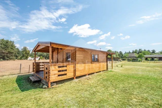 Chata Třeboňsko - Paříž JC 0852