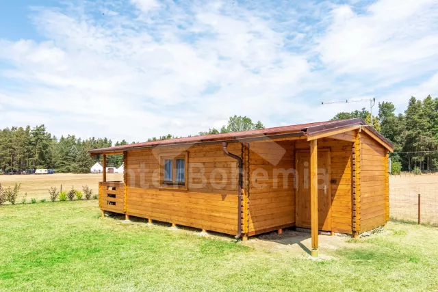 Chata Třeboňsko - Paříž JC 0852