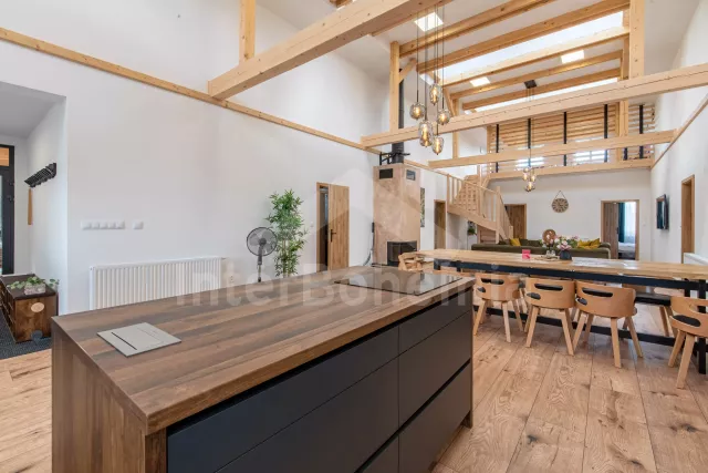 Chalupa Třeboňsko - Hranice JC 0818