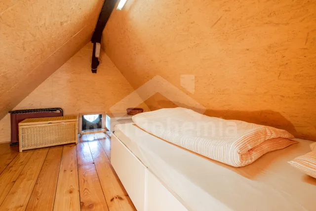 Chalupa Křivoklátsko - Křivoklát OP 0095