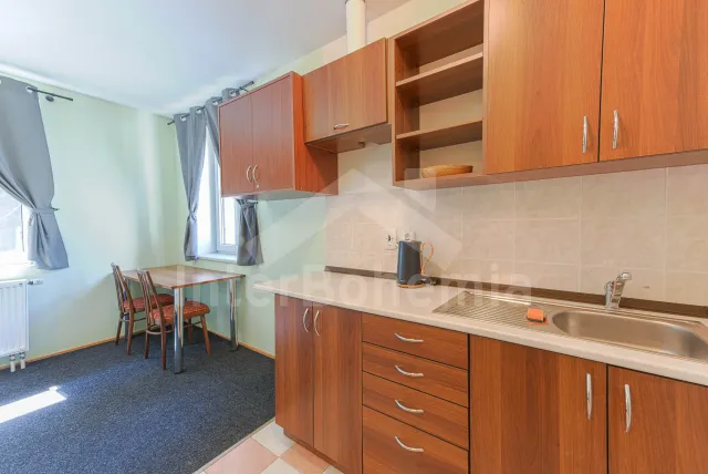 Pokoj č.11 (garsonka) pro 3 osoby s vlastní koupelnou a WC