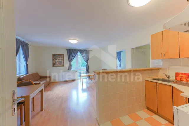 Pokoj č.12 (apartmá) pro 4+2 osoby