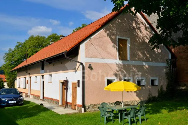 Farmhouse Bohemian Forest ZC 0009