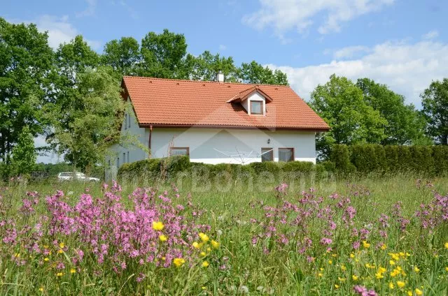 Villa Nové Hrady and Surroundings JC 0162
