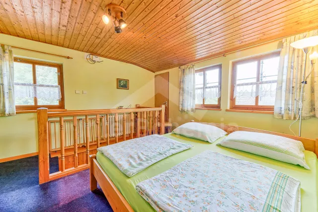 Chalupa Křivoklátsko ZC 0100