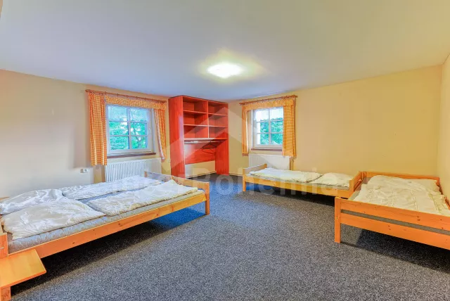 Čtvrtá ložnice v objektu (2. apartmán)