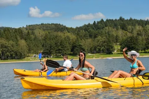 Přehrady, jezera, rybníky, řeky