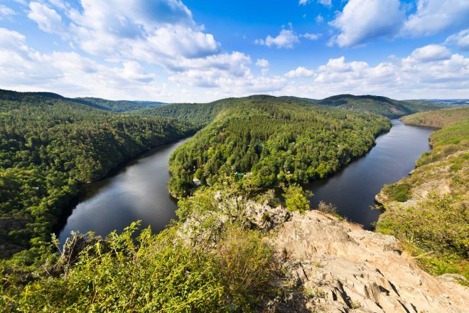 Slapy: Kam na výlet a kde se ubytovat?